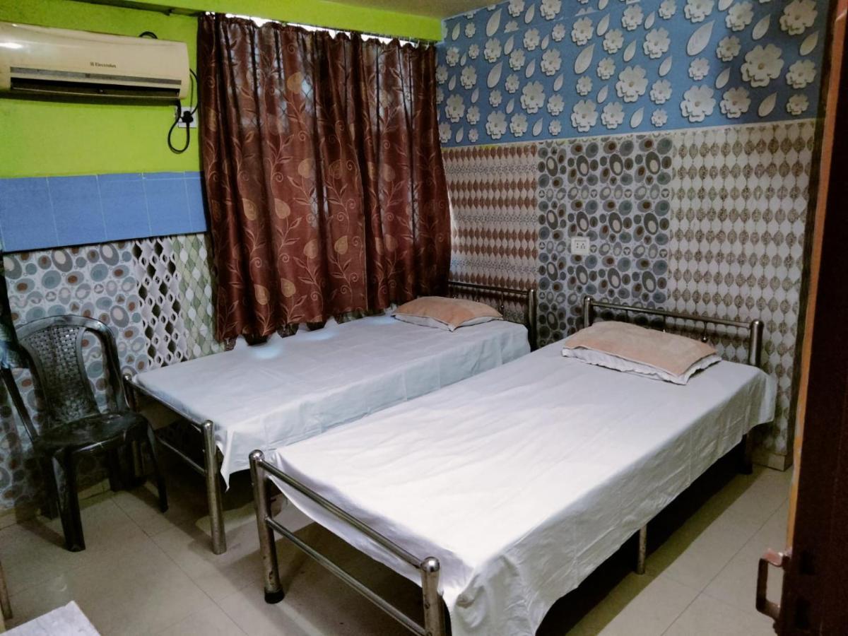 Aparna Guest House Malda Экстерьер фото